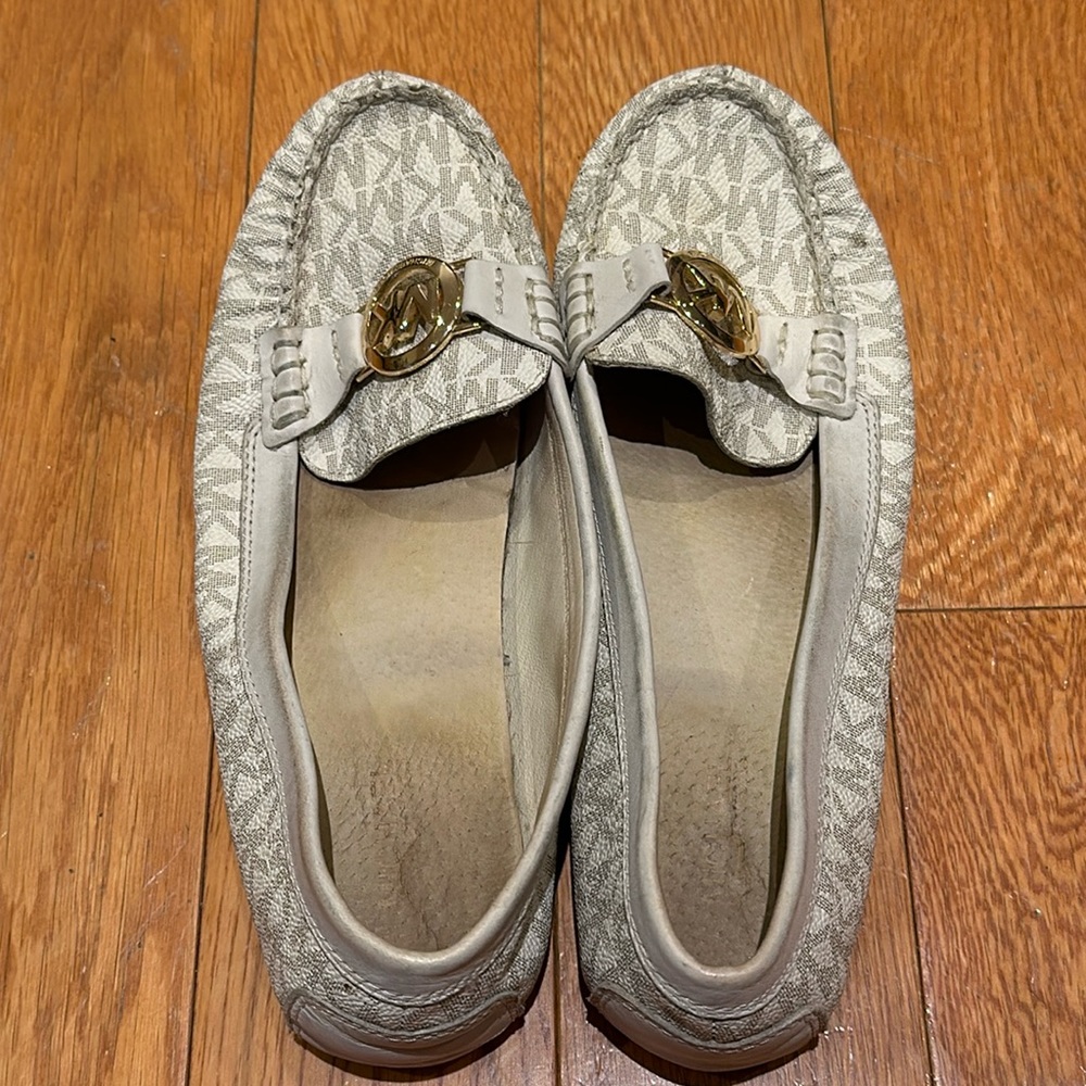 Michael Kors flats